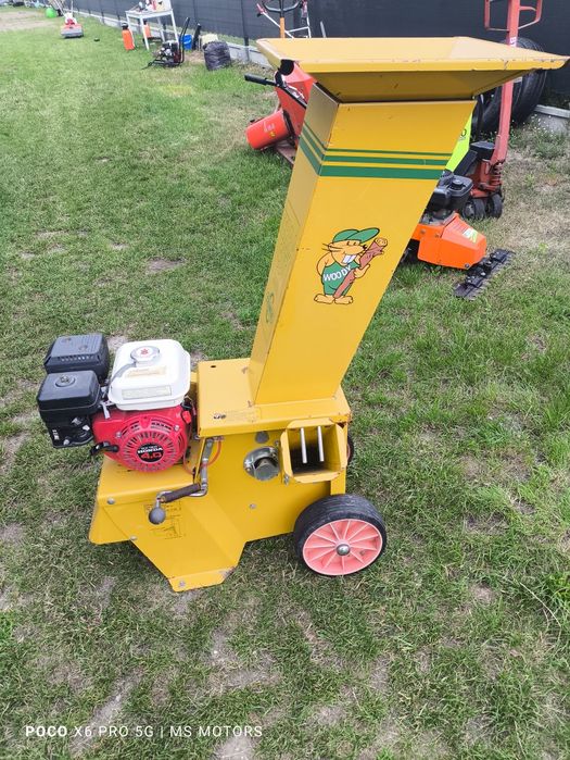 Rozdrabniacz rębak do gałezi słomy kory cramer Terra cut 3000