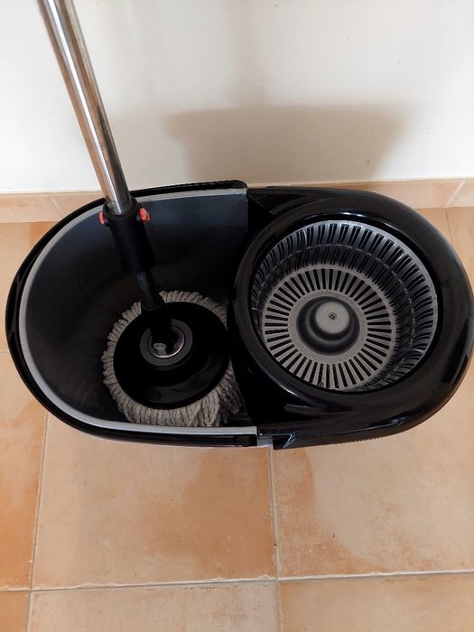 Balde e esfregona rotativo