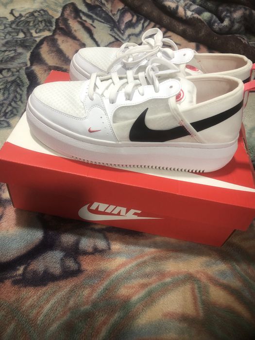 Кросовки женские бренд найк 42 размера