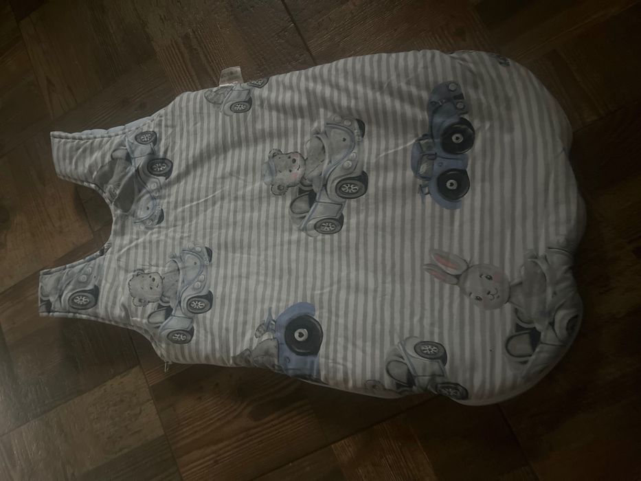 Śpiworek dla niemowlaka noworodka