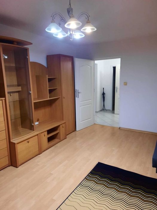 Wynajmę mieszkanie studentom-ul. Doroszewskiego 7
