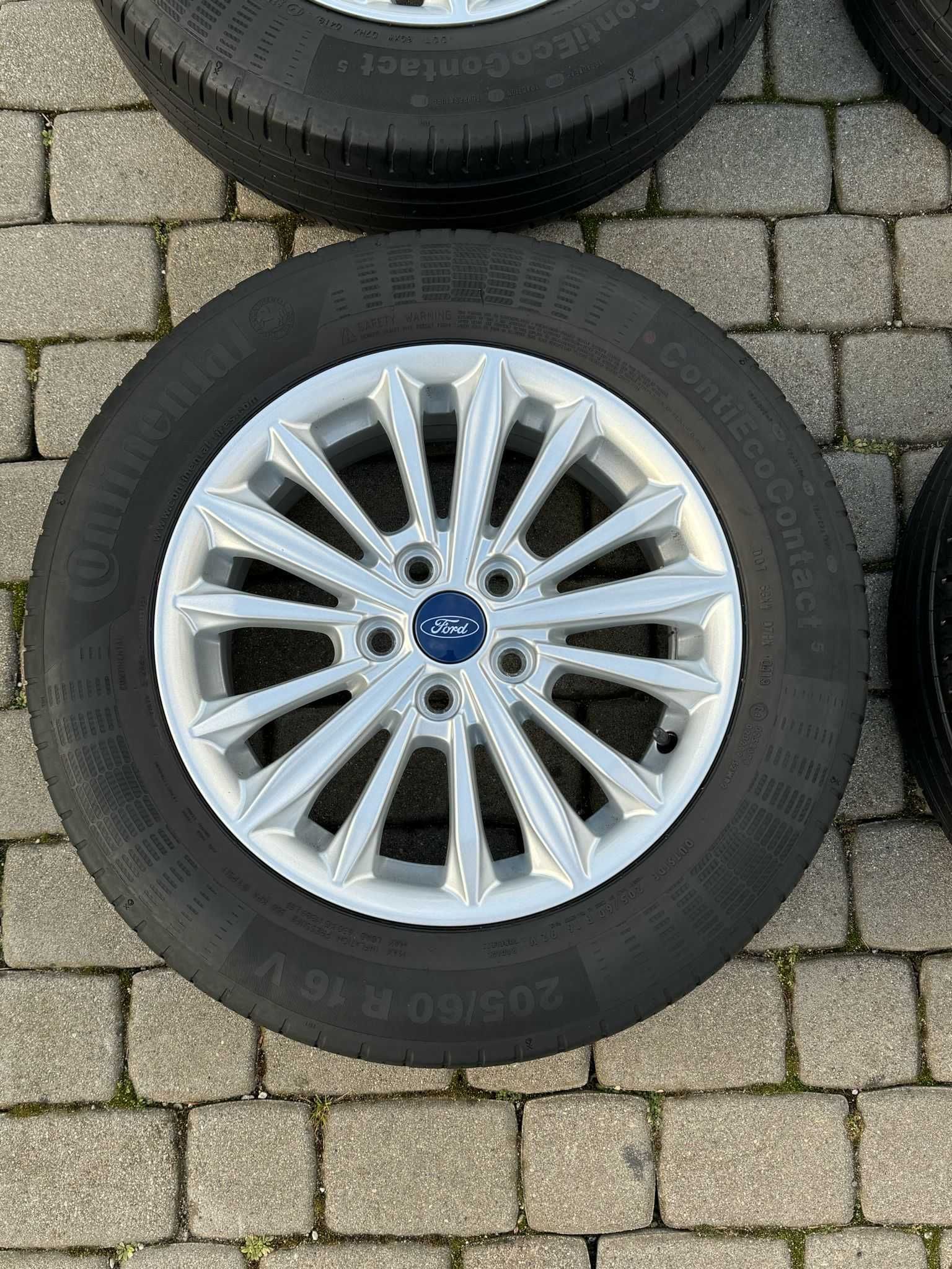 Koła Alufelgi*Ford*5×108mm*205/60R16*Continental