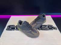 Yezzy Boost 700 Mauve