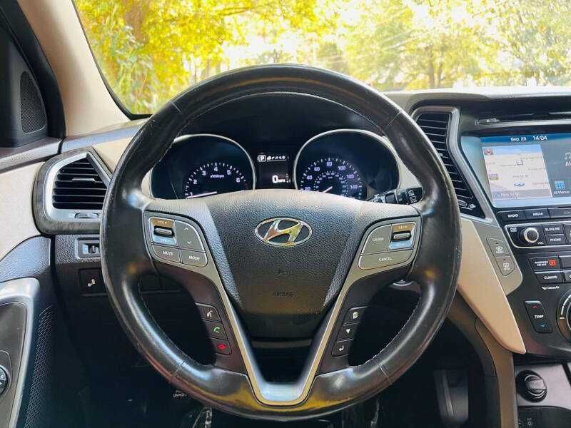 2017 Hyundai Santa Fe