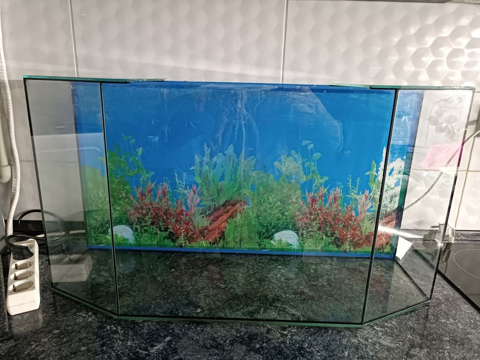 Продам  аквариум