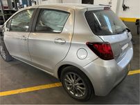 Toyota Yaris III (XP13) - venda de peças (LER ANÚNCIO!)