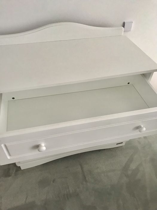 Comoda branca lacada Marca Trama