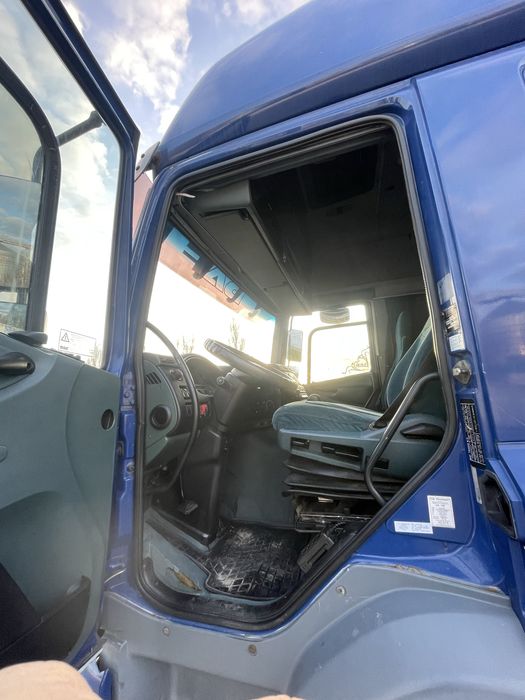 Авто DAF CF 85.430