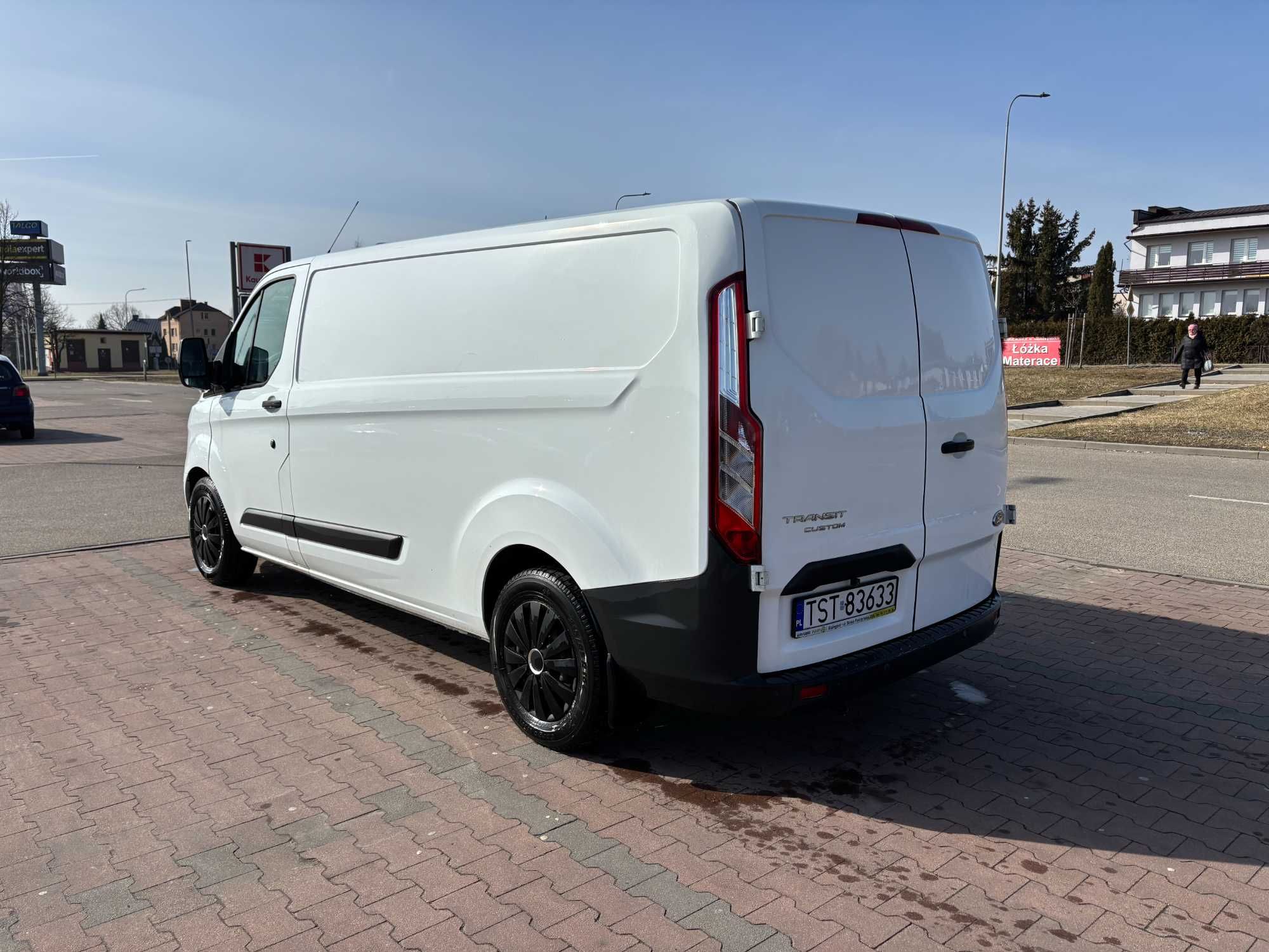 ford custom 2,0 l2 h1  2017 rok