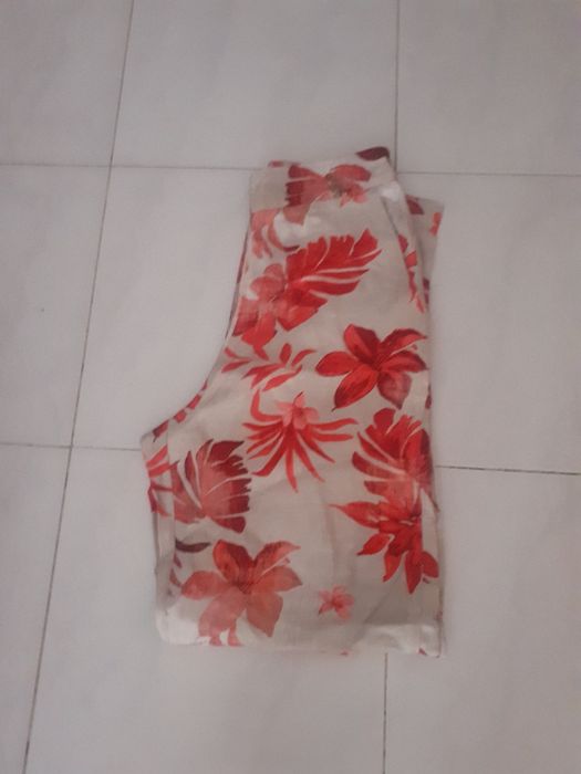 Calças de Verão estampadas ( Marca Swallow ) C/ Novas