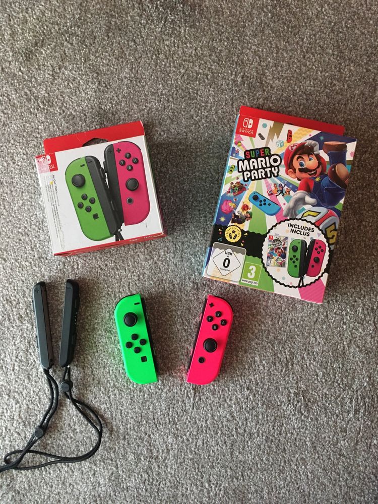 Comandos Joy Con - Verde e Rosa - Mario Party (não inclui jogo)