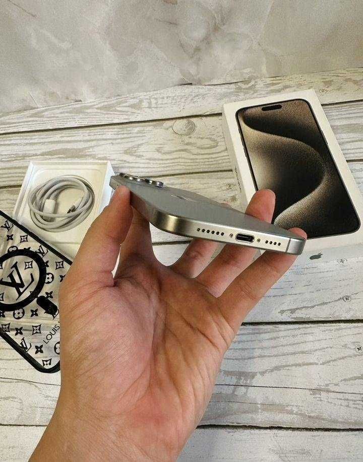 iPhone 15 Pro Max, 256 ГБ