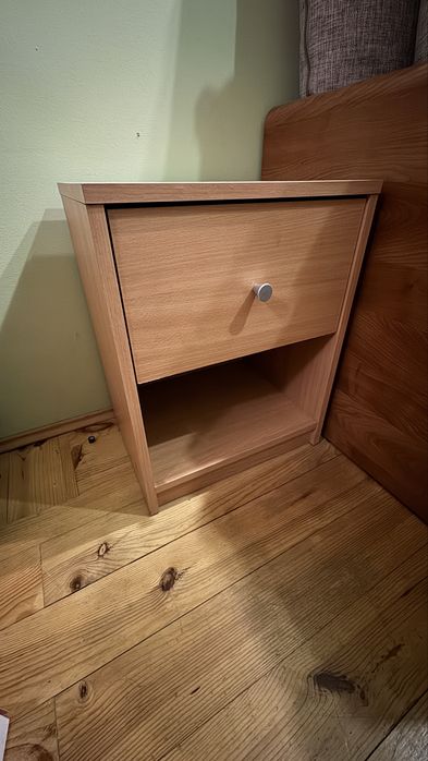 Sprzedam komplet 2 szafek nocnych