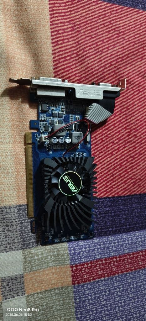 placa grafica ASUS JT 610