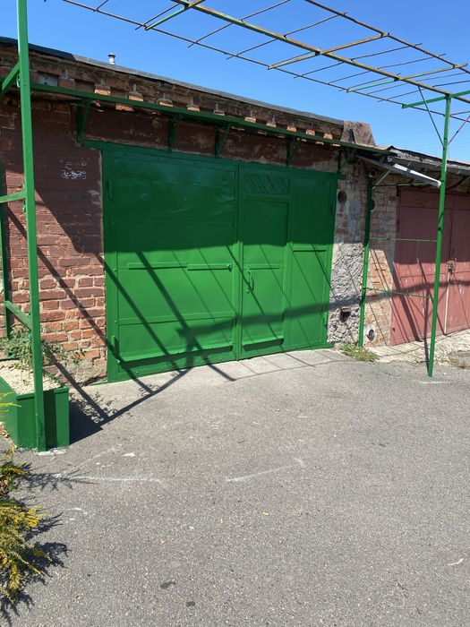 Продам гараж в гаражному коперативі