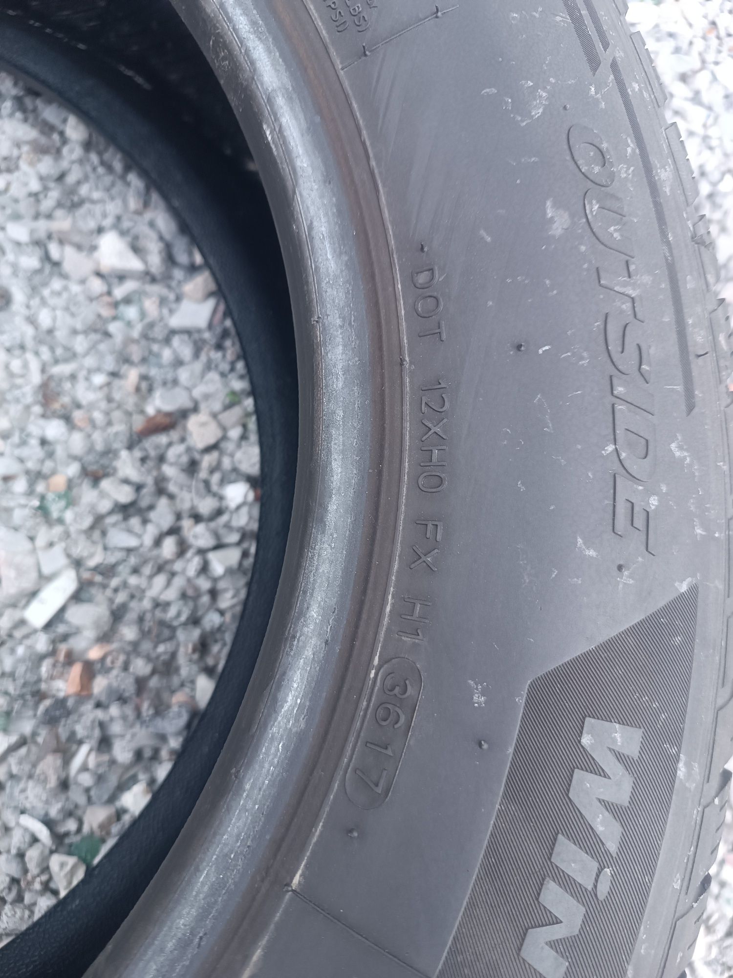 215/65R17 dwie opony zimowe Hankook