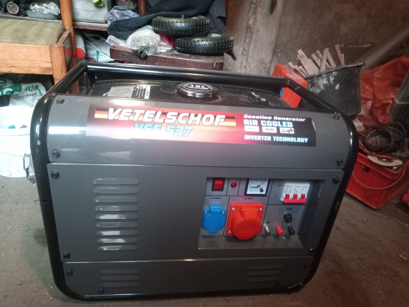 Agregat prądotwórczy 3,8 KW 230V 6,7 KW 400v Vetelschof vsf 537