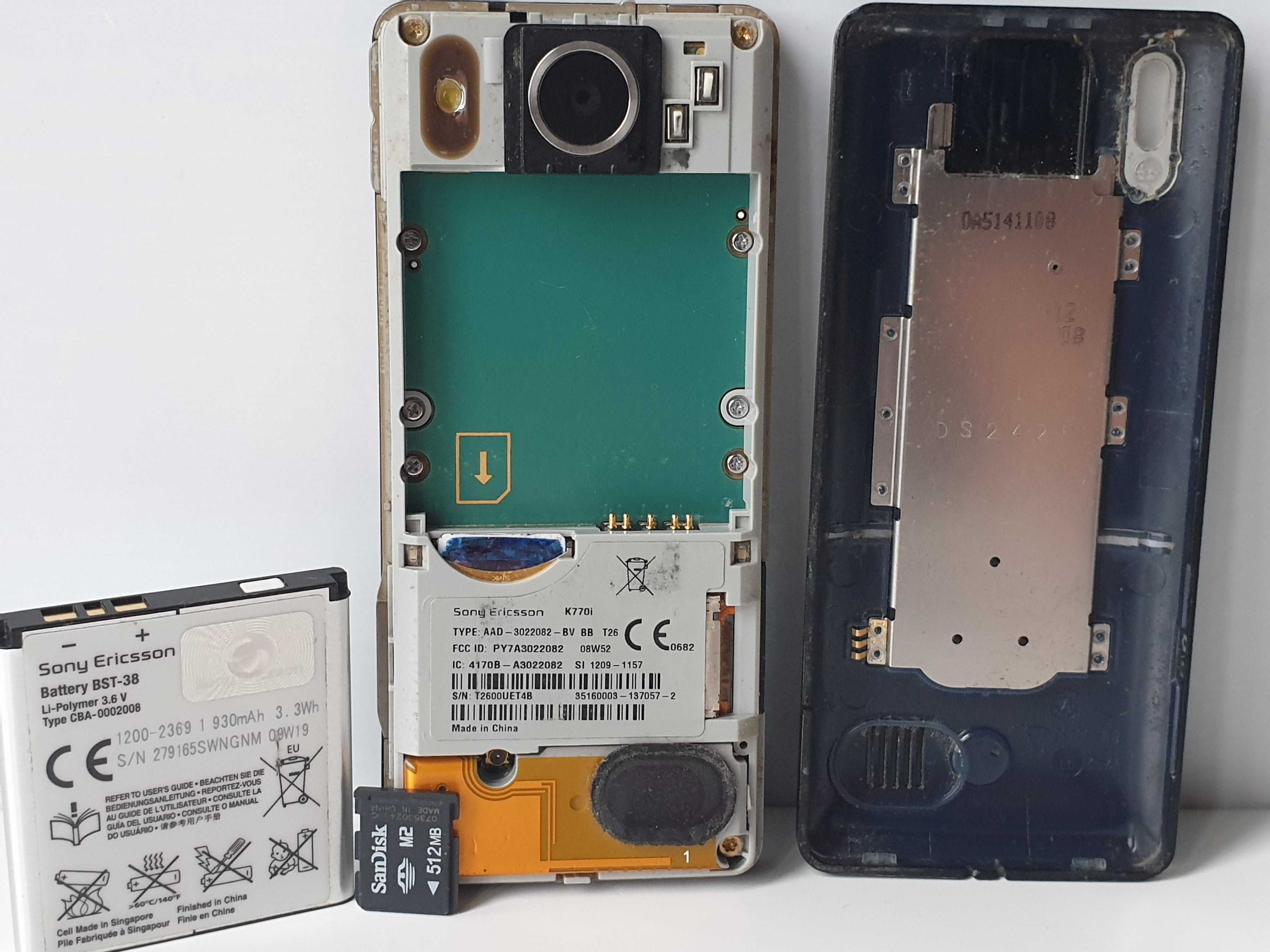 телефон sony ericsson k770i +  Micro M2 512