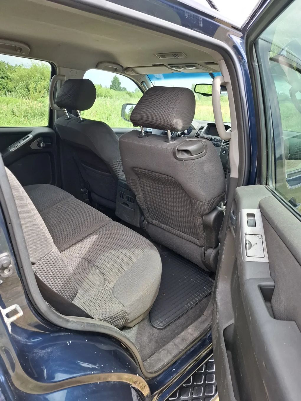 Nissan Pathfinder 7os#