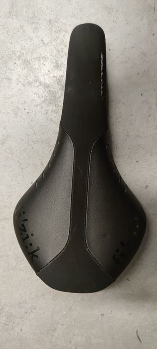Siodełko Fizik Antares R5 143mm