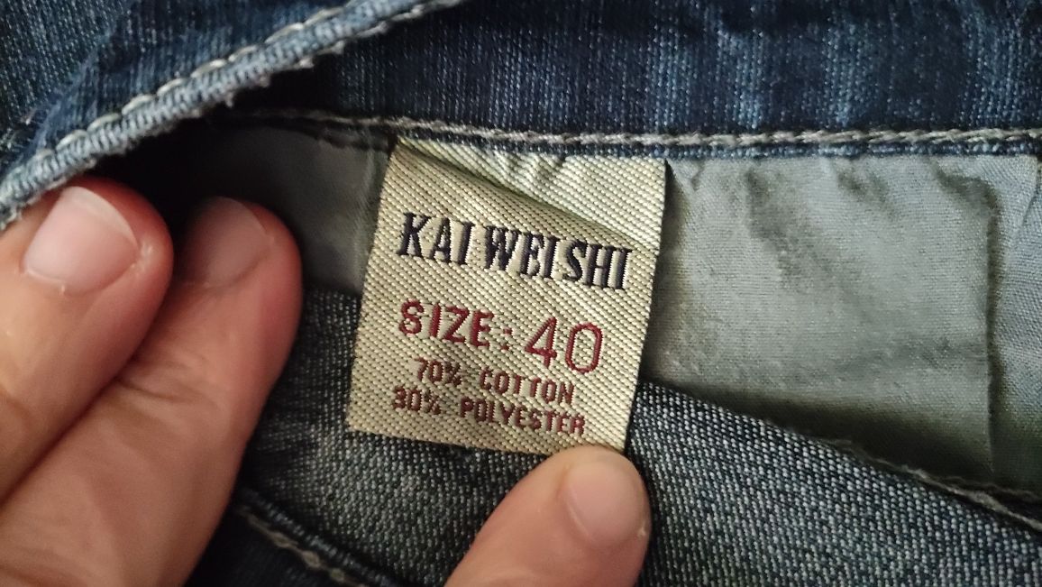 Granatowe dżinsy KAI WEI SHI r. 46 (40 cali)