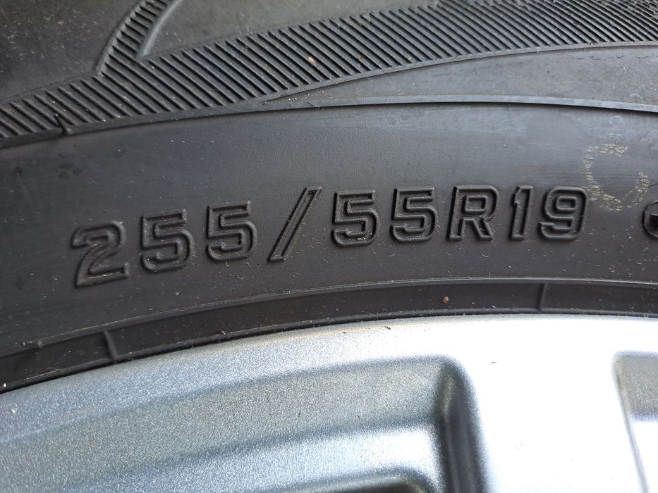 Oryginalne koła land rover 19", opony zimowe 255/55r19