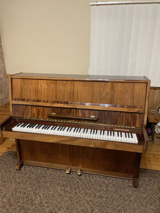 Продам фортепіано україна