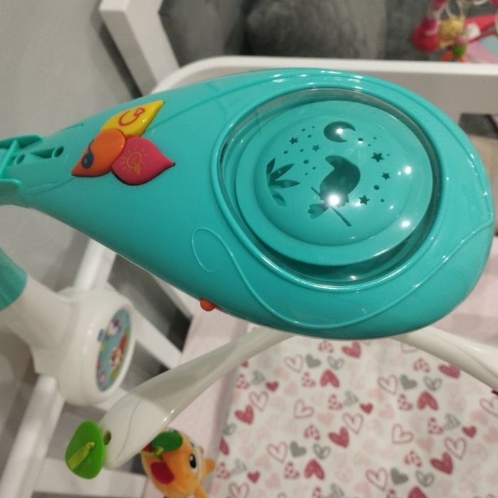 Мобіль-проектор на ліжечко «Чарівний ліс» від Chicco