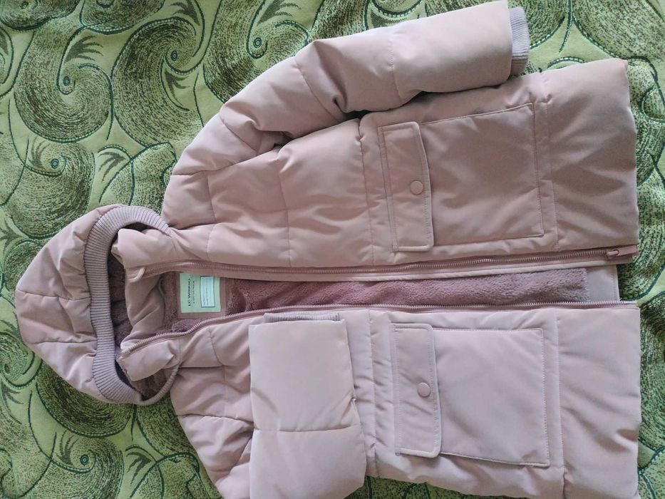 Куртка зимова для дівчинки