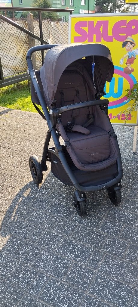 Nowy wózek spacerowy do 22 siedzisko w dwóch kierunkach jazdy