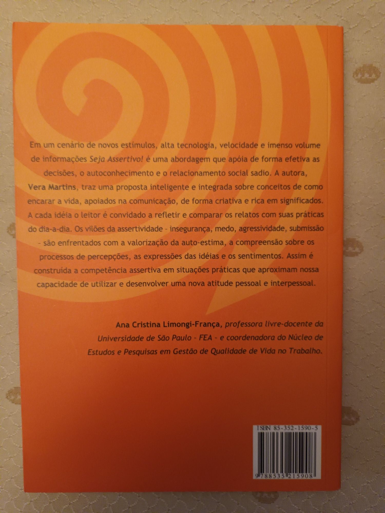 Livro "Seja Assertivo"