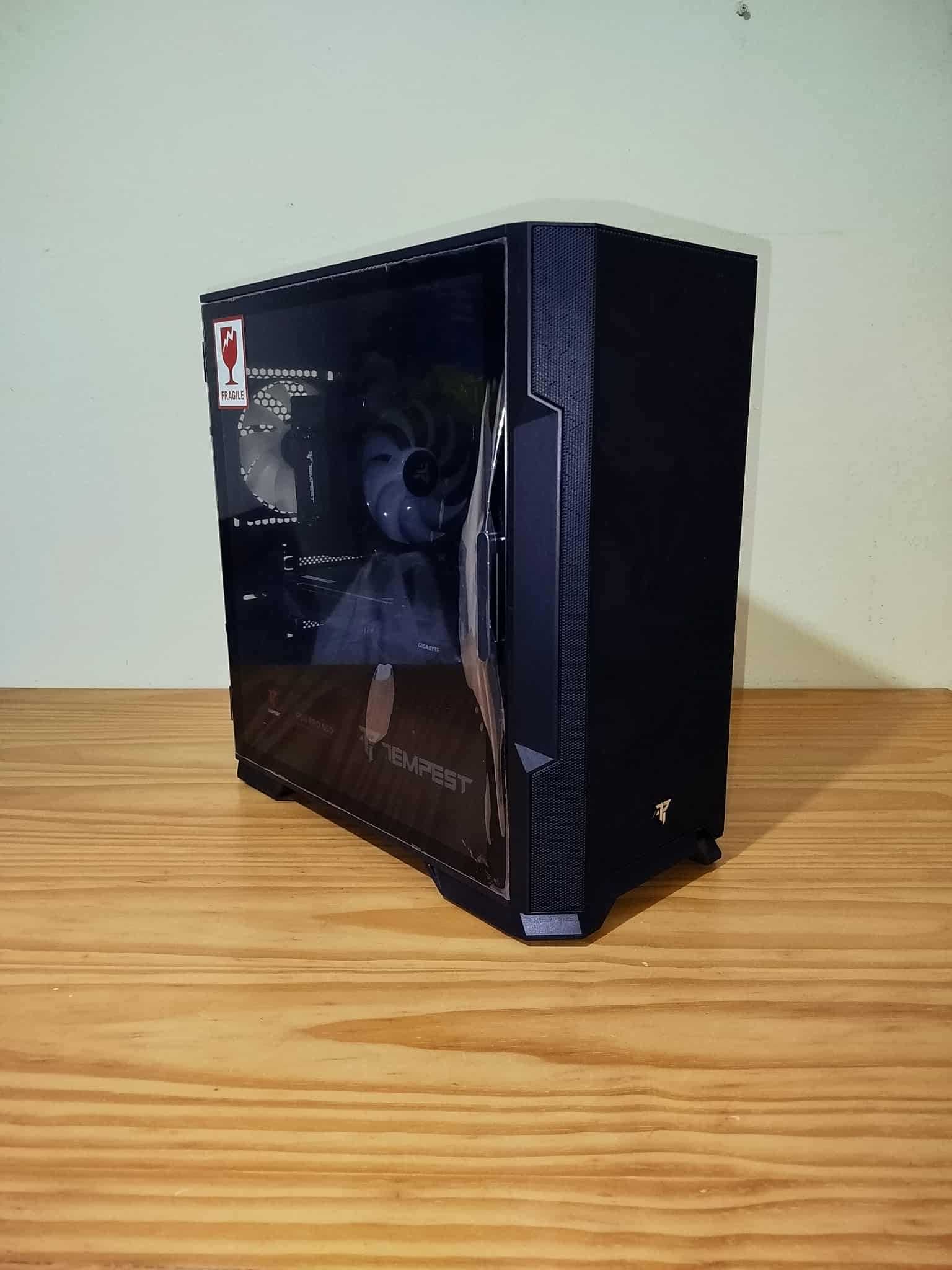 Torre Gaming 9060 XT [GARANTIA]