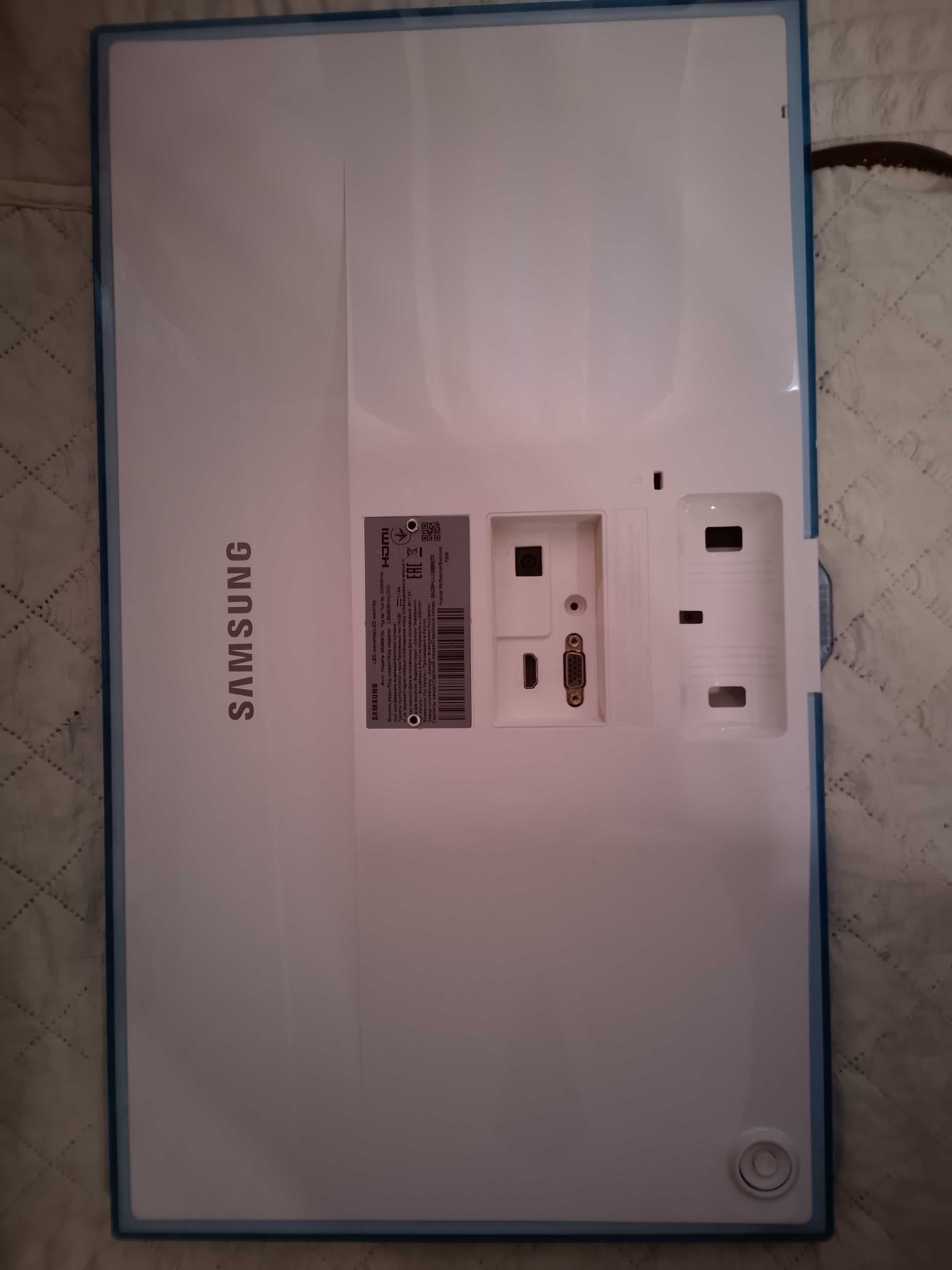 Монитор Samsung LS24E391HLO/CI диагональ 23,6