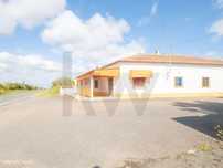 Moradia com espaço exterior + Espaço Comercial | Silveiras – Cercal do