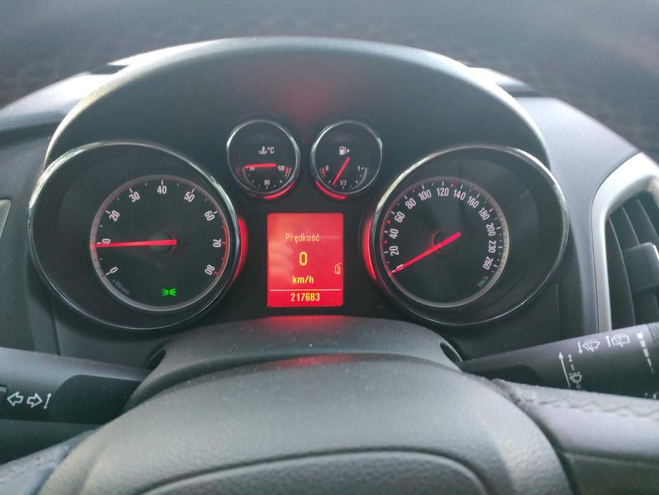 Opel Astra J Sports Tourer Benzyna  LPG/ butla ważna do 2032 85 Kw