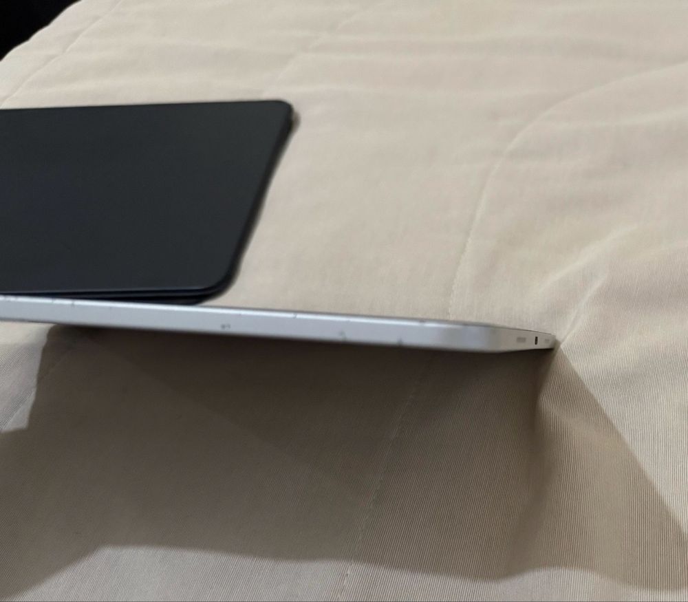 Apple iPad Pro 11" (3ª Geração - 2021)