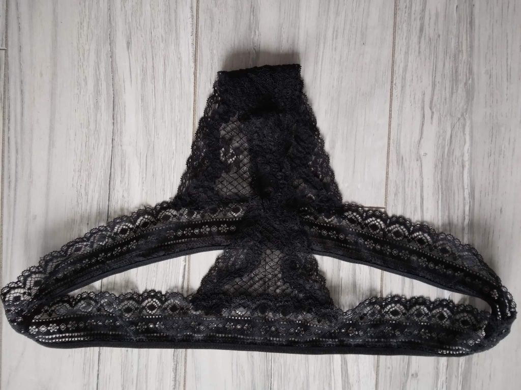 Stringi Obsessive 3pak S/M