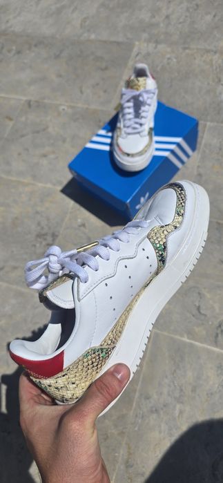 Adidas Supercourt Floral [ Edição Especial]