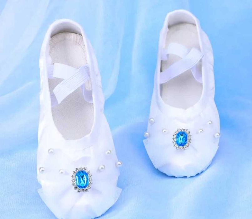 Nowe buty baletki Księżniczka, r. 24,5 akcesoria przebranie
