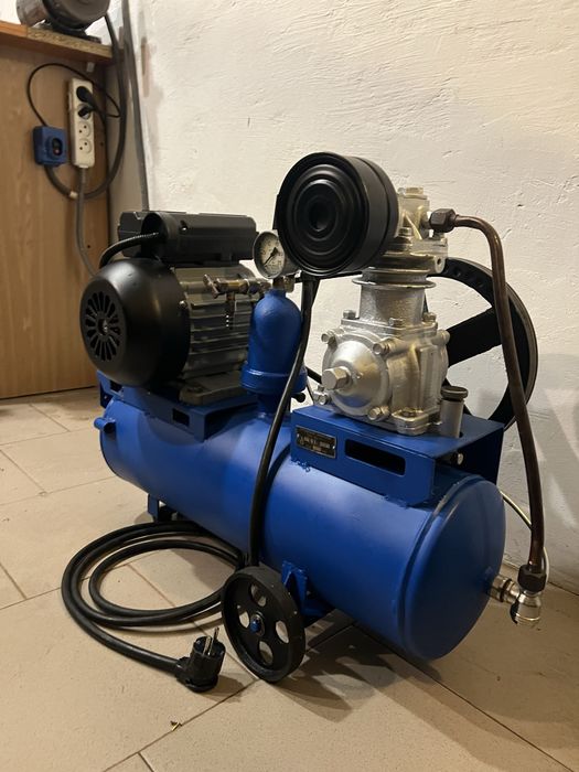 Воздушный компрессор