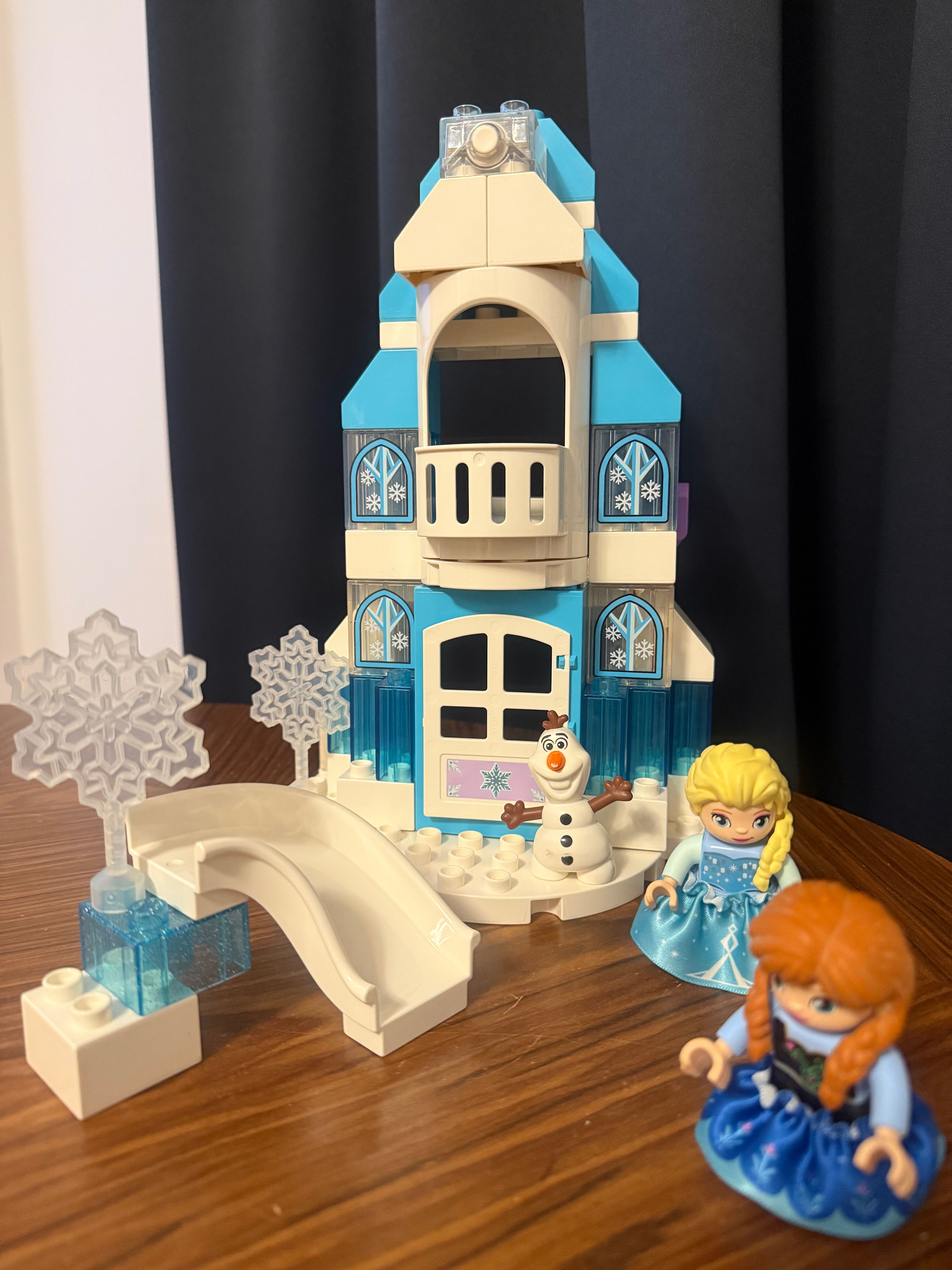 Lego duplo Zamek z Krainy lodu 10899