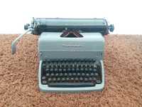Máquina de escrever Francesa antiga (vintage)