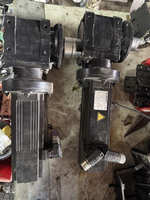 SEW-EURODRIVE serwomotor z przekładnią