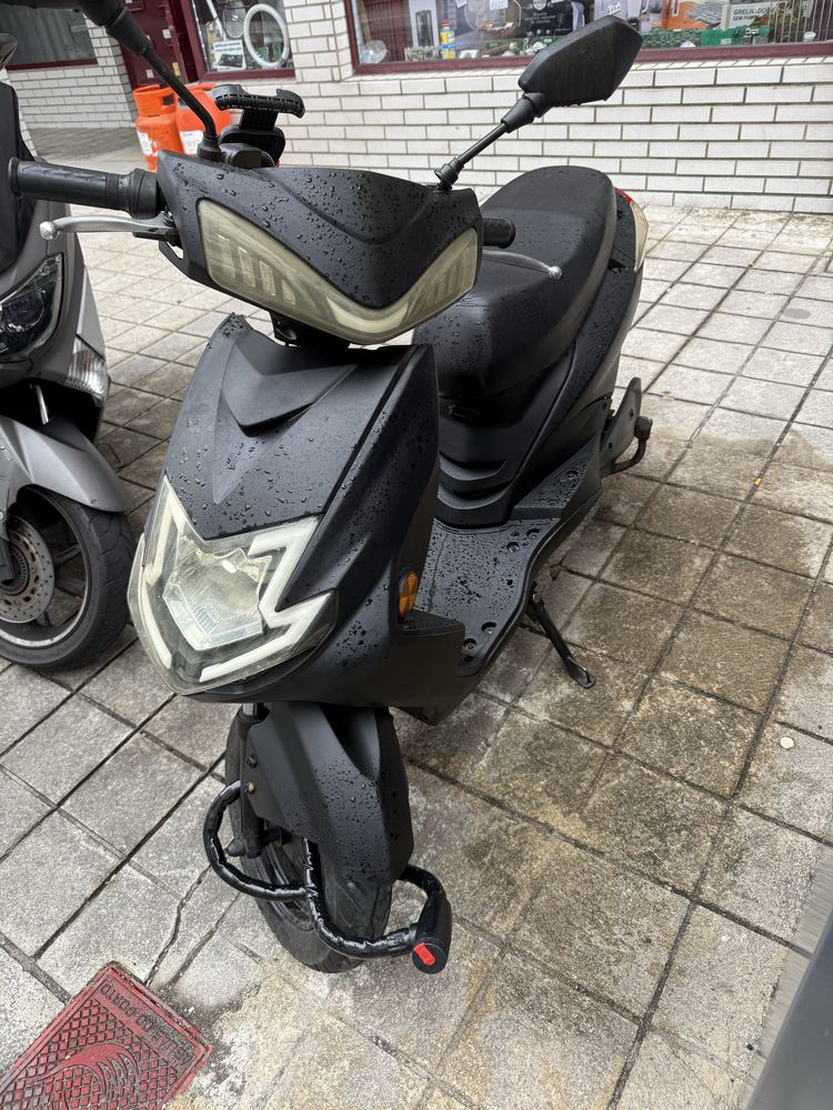 Moto eletrica scooter