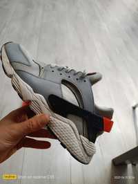 Buty Męskie Nike Air Huarache SC 42