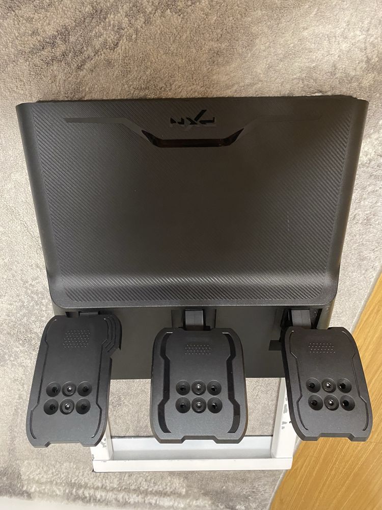 Volante PXN V99 como novo