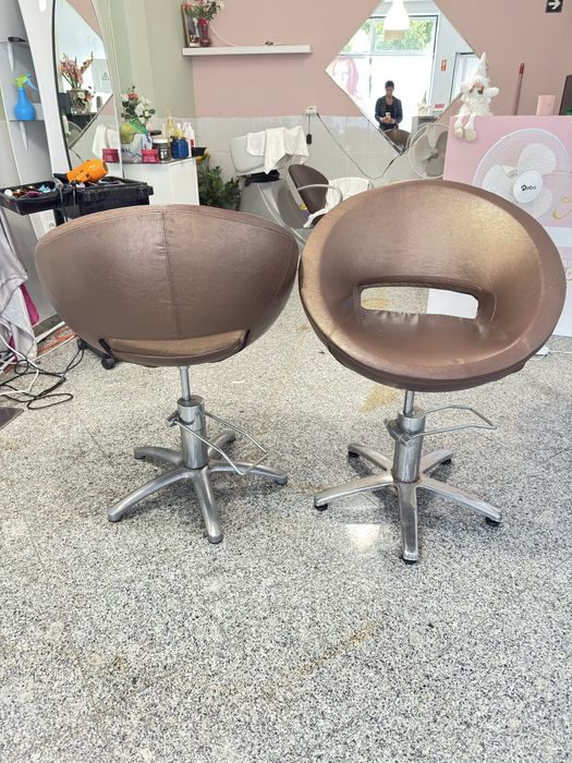 Cadeiras profissionais de cabelereiro