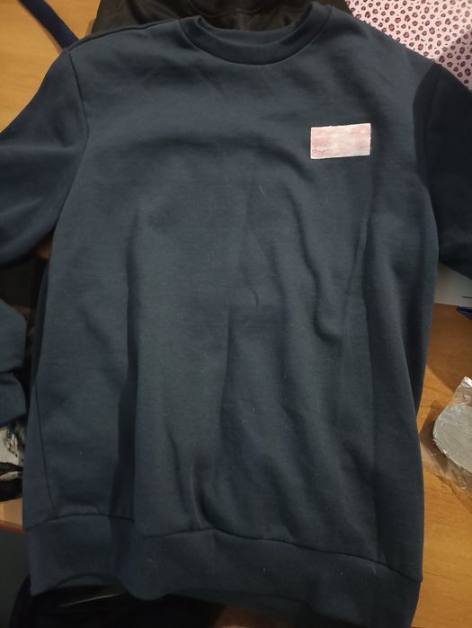 Granatowa bluza Sinsay