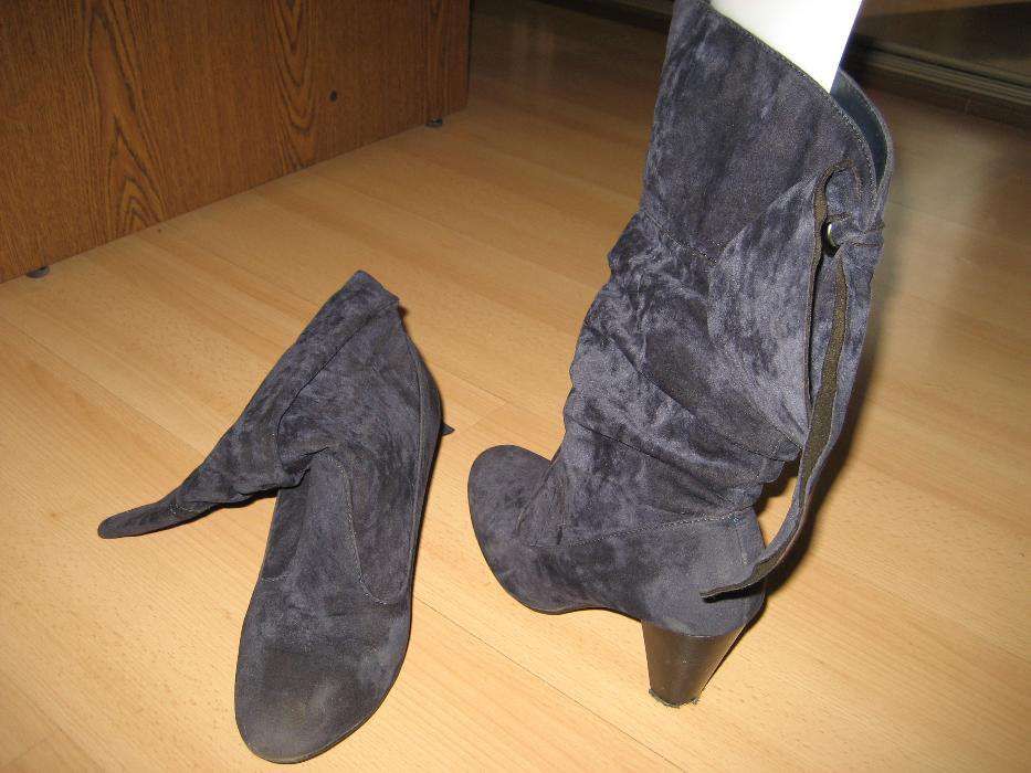 ciekawe granatowe kozaki zamszowe 39