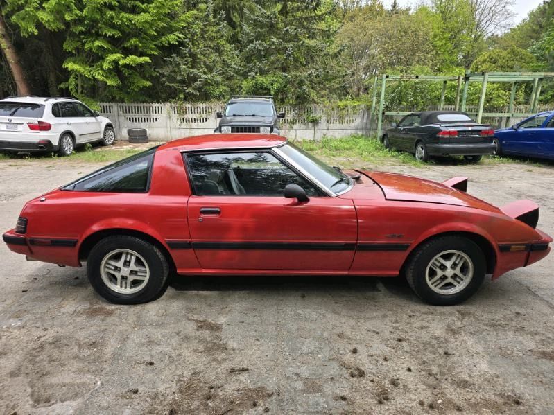 Mazda RX-7 Klasyk lat 80, z California od HappyBIGBoys.com, FV23%